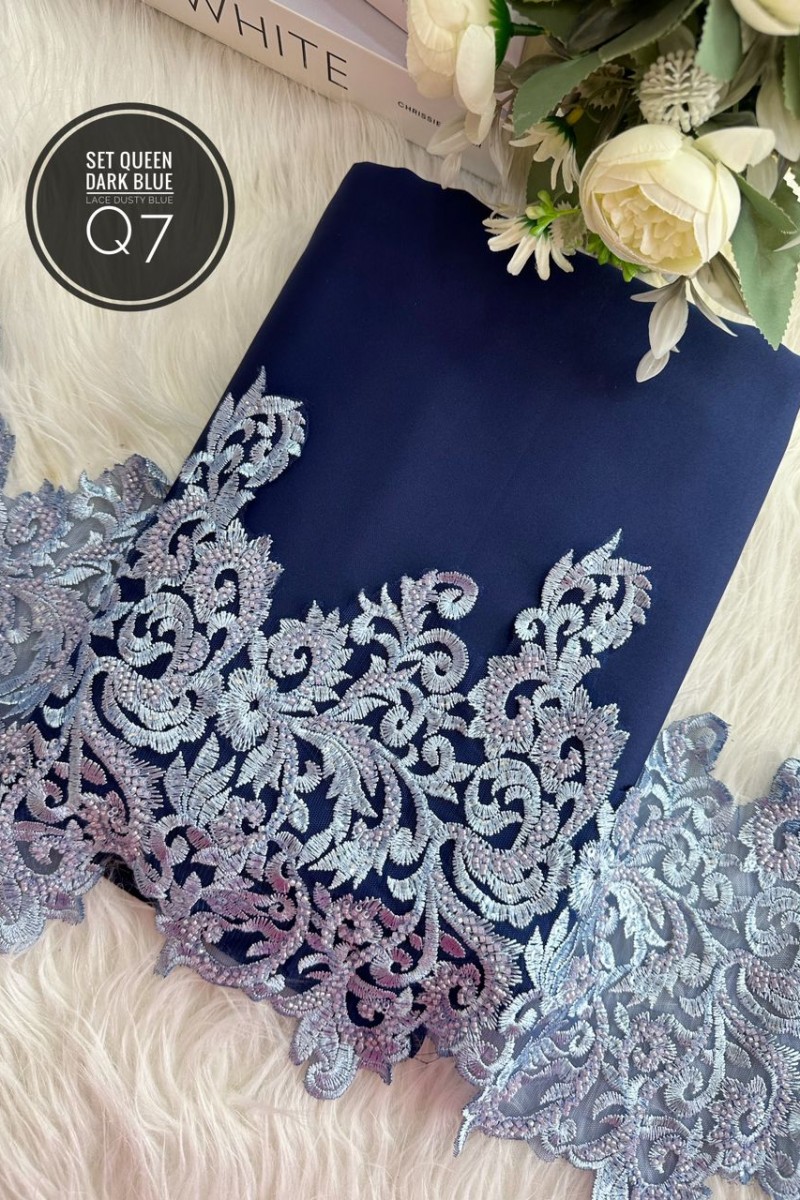 Q7 – Dark Blue + Lace Dusty Blue